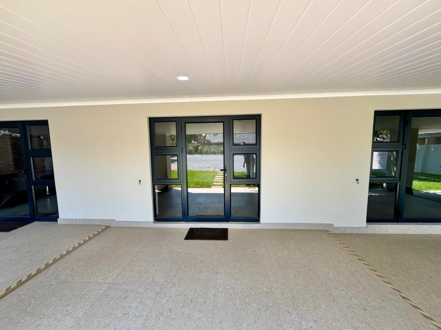 To Let commercial Property for Rent in Baillie Park North West